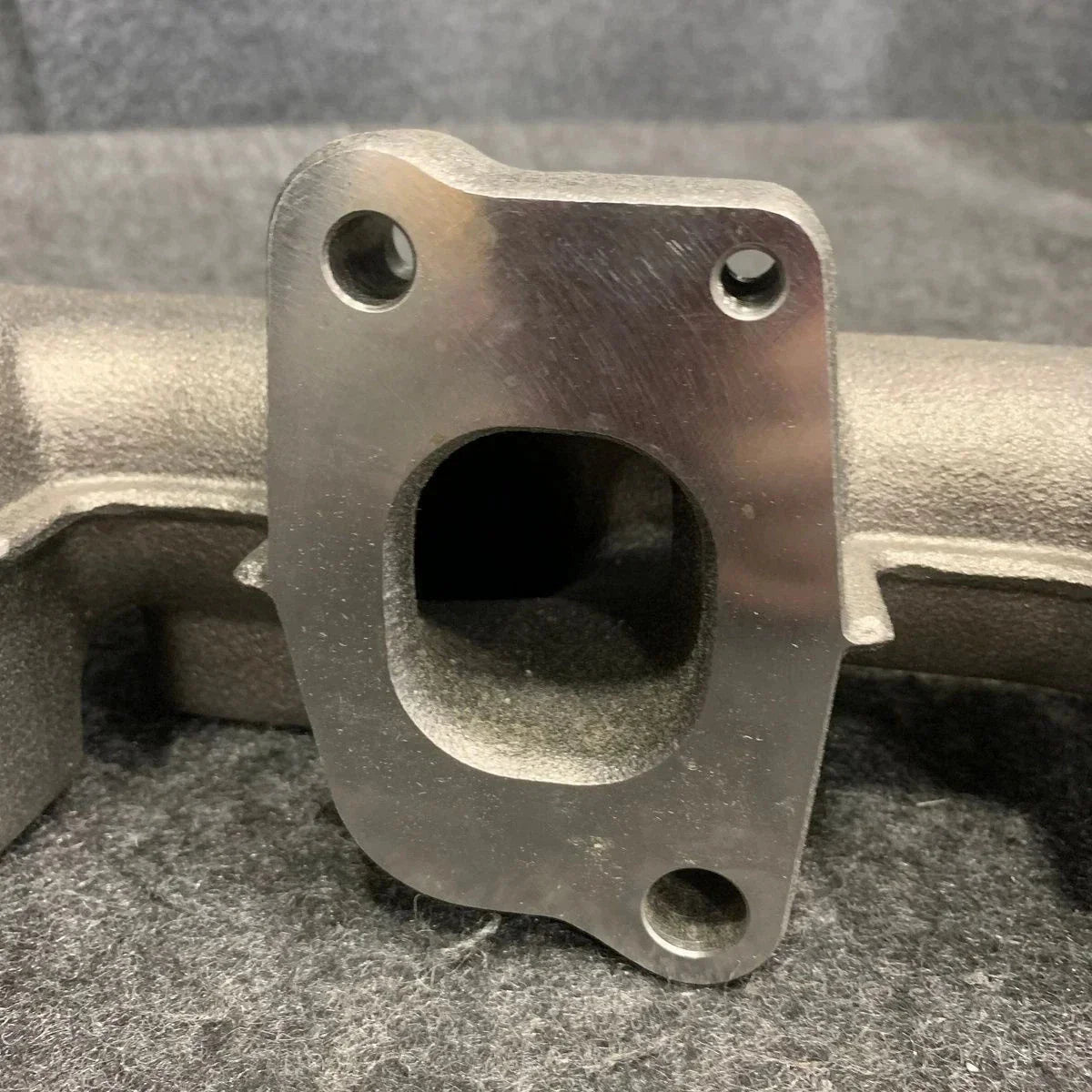 353-3440 Genuine CAT Exhaust Manifold - Truck To Trailer
