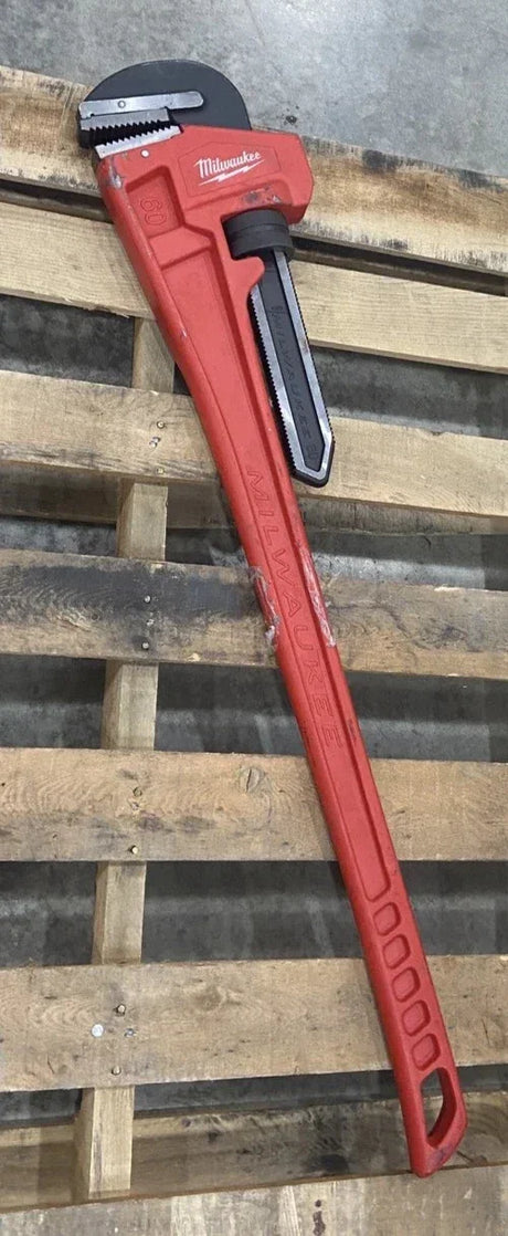 48-22-7160 Genuine Milwaukee Steel Pipe Wrench - Truck To Trailer