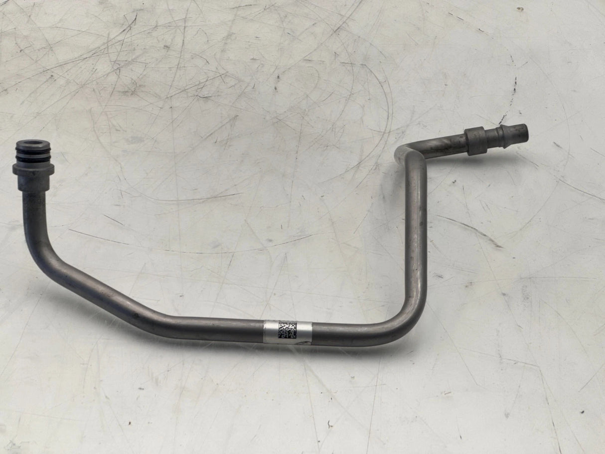 07-25236-000 Genuine Freightliner Oil Cooler Tube Assembly