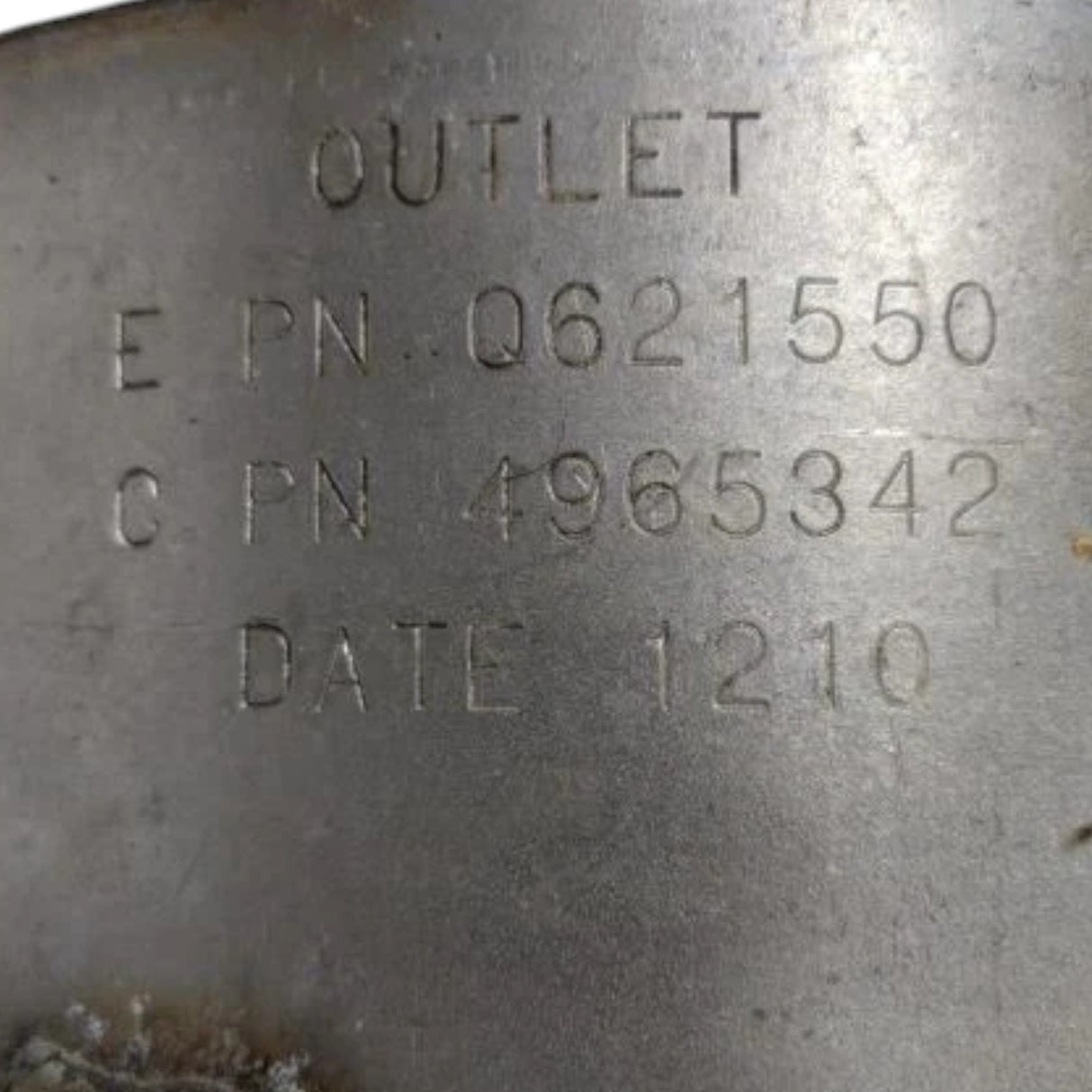 203285A Genuine Cummins Horizontal Exhaust After Treatment DPF Assembly