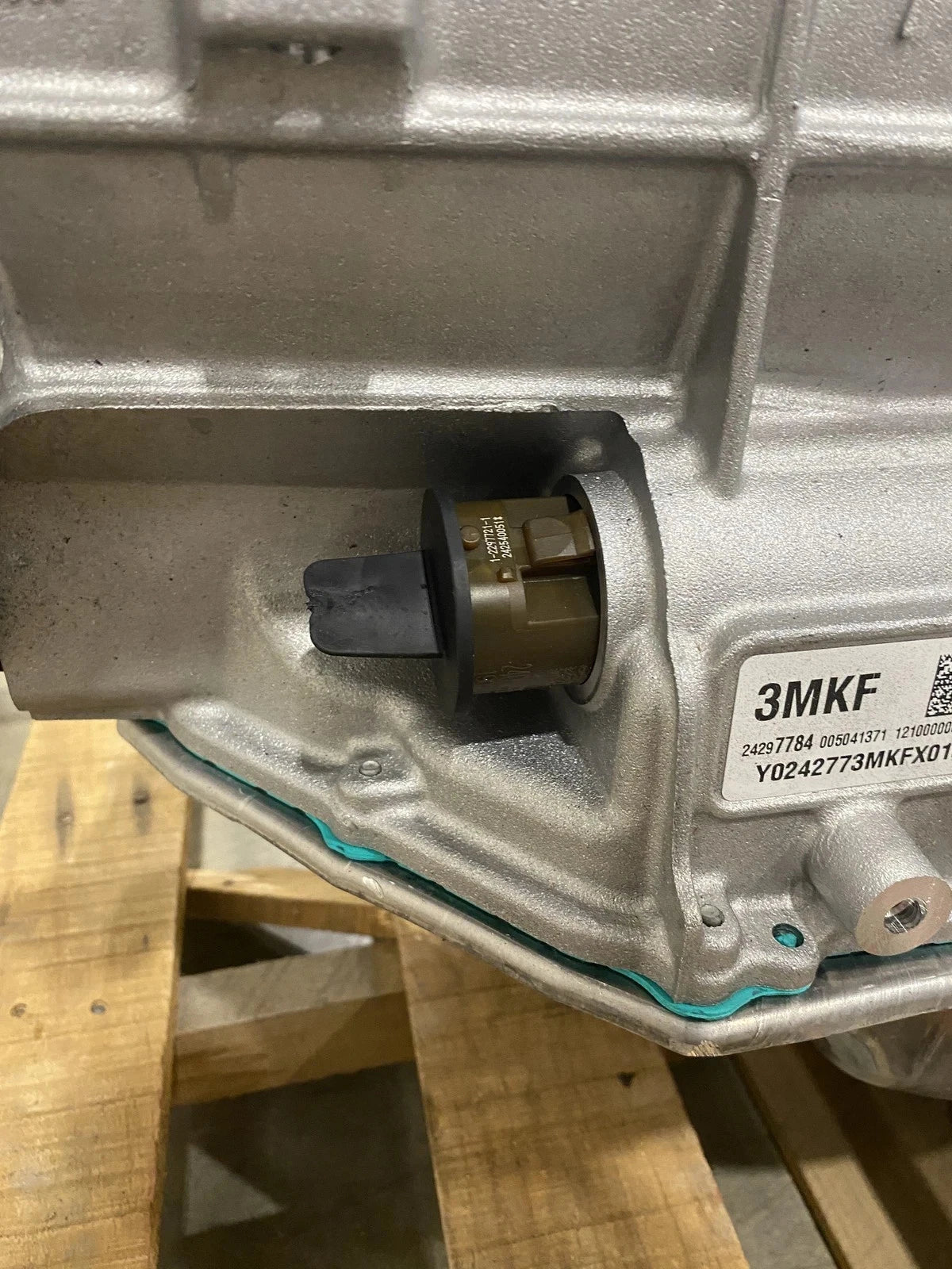 24297784 Genuine GM Automatic Transmission For 24-25 6.6L