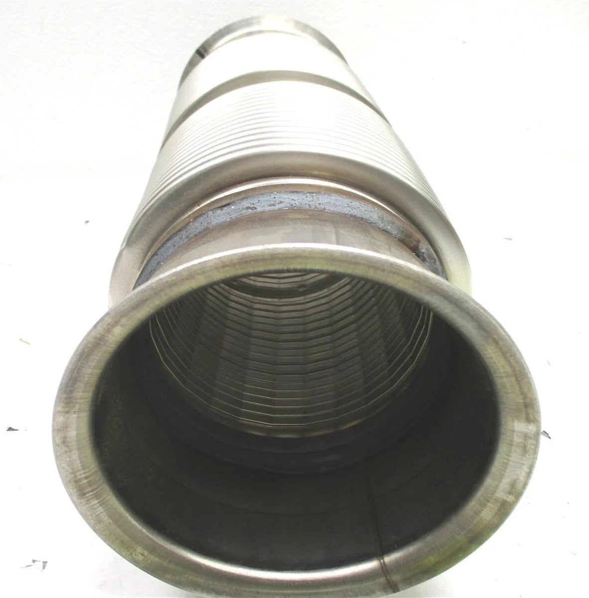 04-28522-000 Genuine Freightliner Exhaust Pipe Bellow