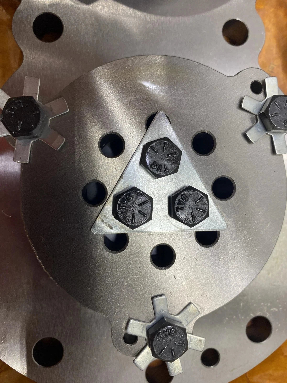 5H46120A Carrier Valve Plate Assembly