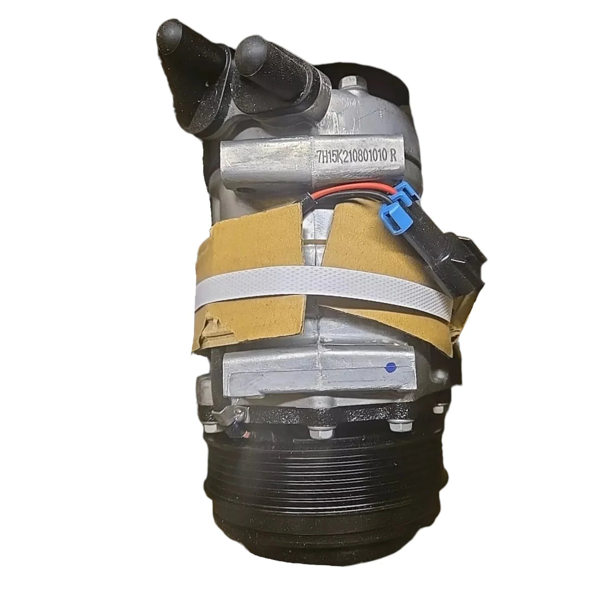 3863068C4 Genuine International A/C Compressor - Truck To Trailer