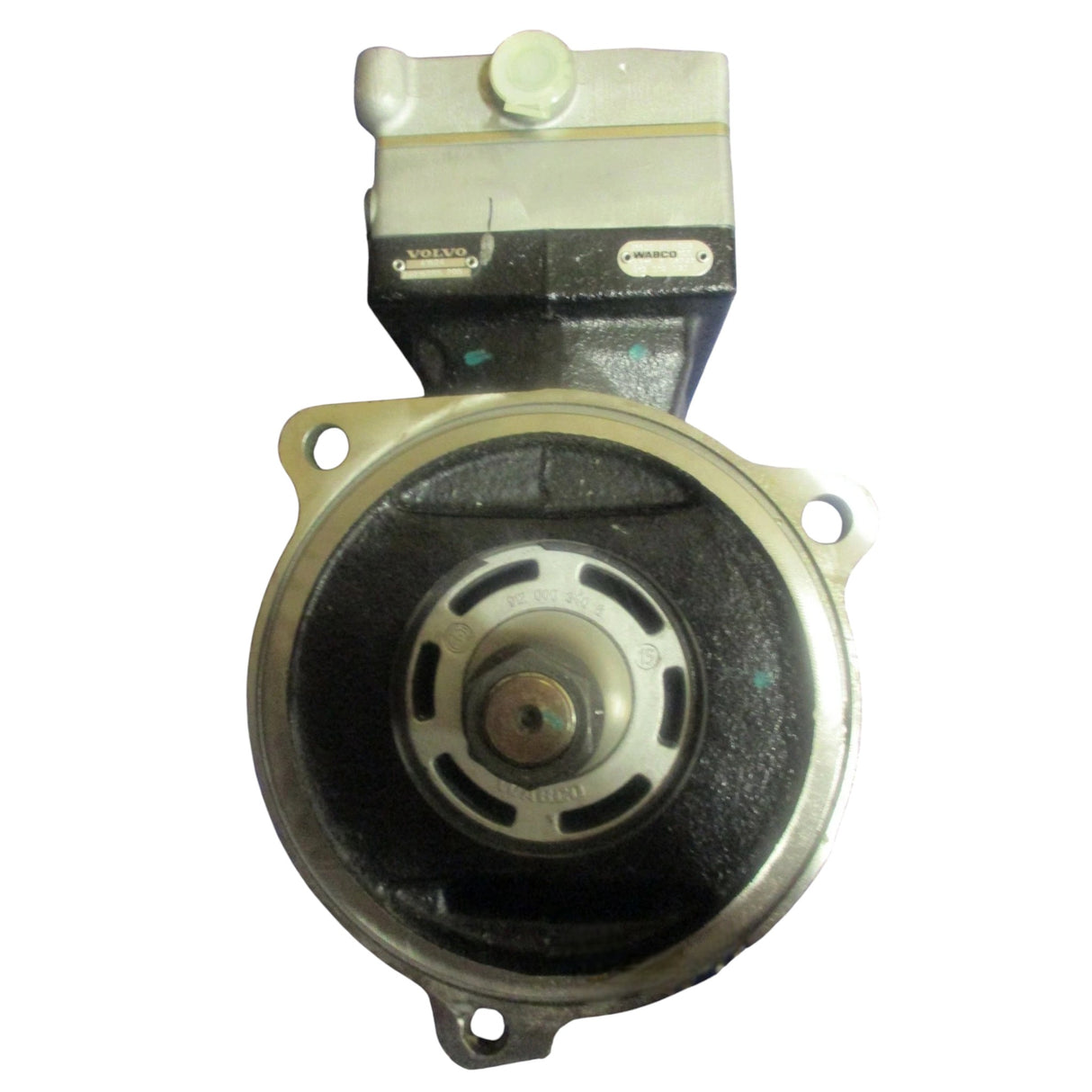 85013935 Genuine Mack Compressor