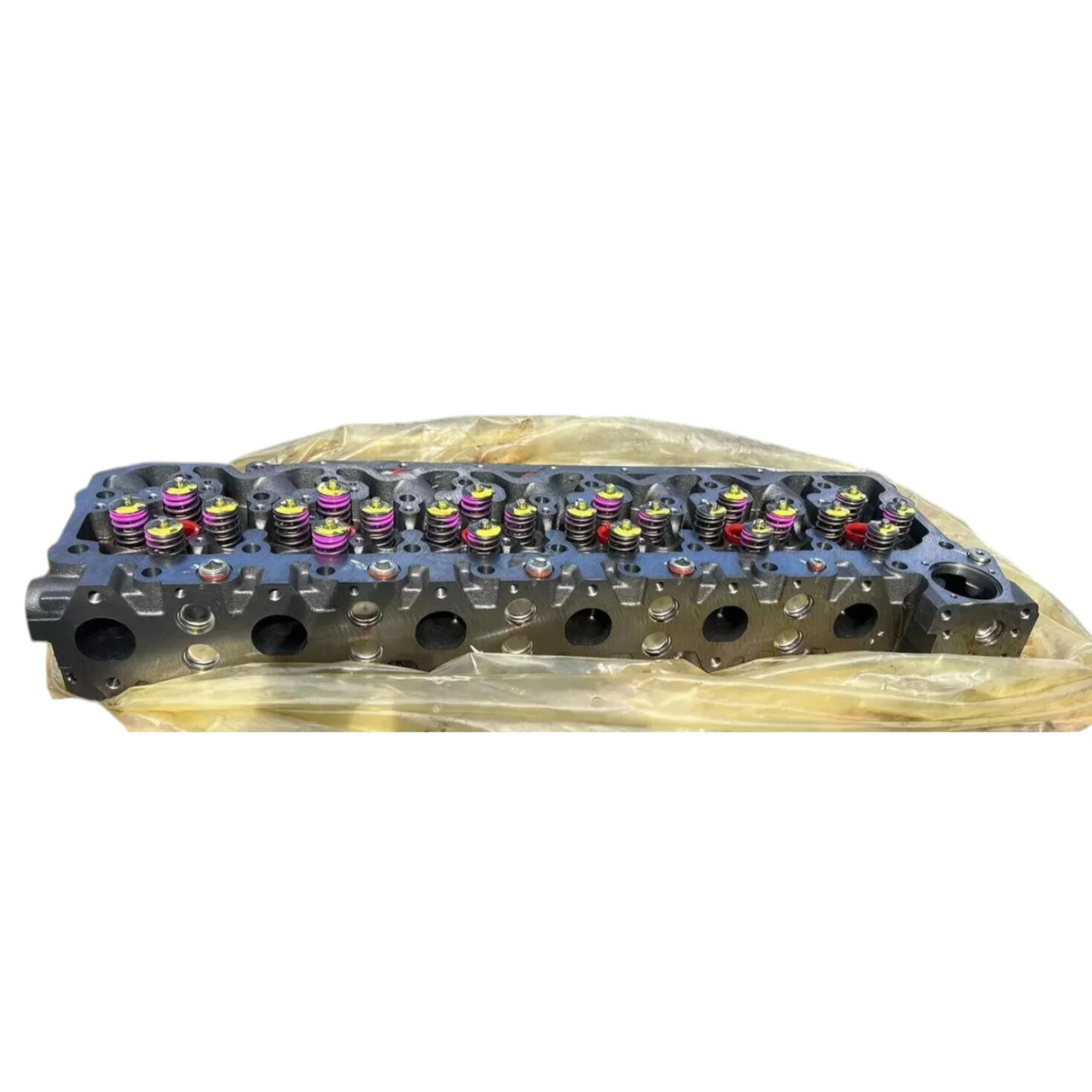 5272457 Genuine Cummins Cylinder Head - Truck To Trailer