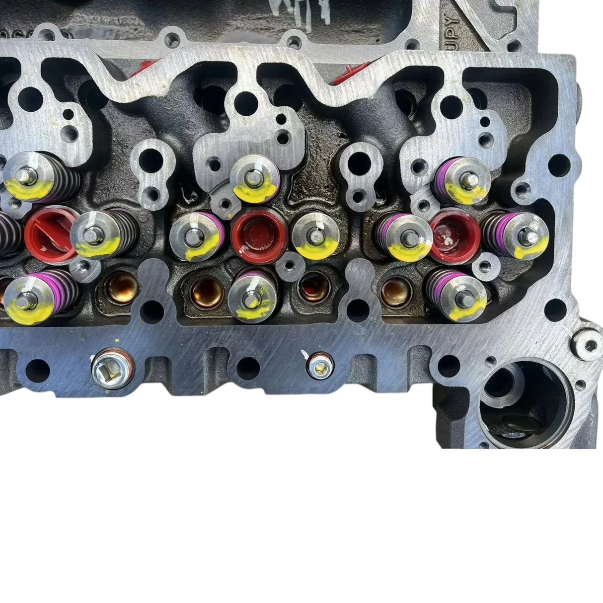 5272457 Genuine Cummins Cylinder Head - Truck To Trailer