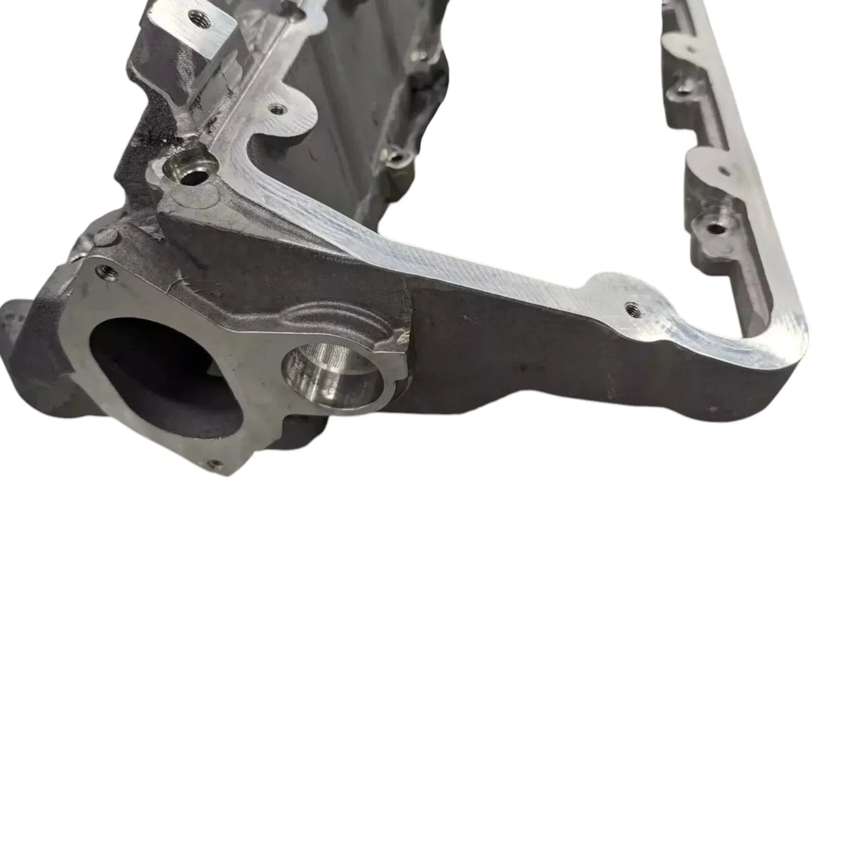 7080834C91 Genuine International Left Side Valve Cover And Intake Manifold - Truck To Trailer