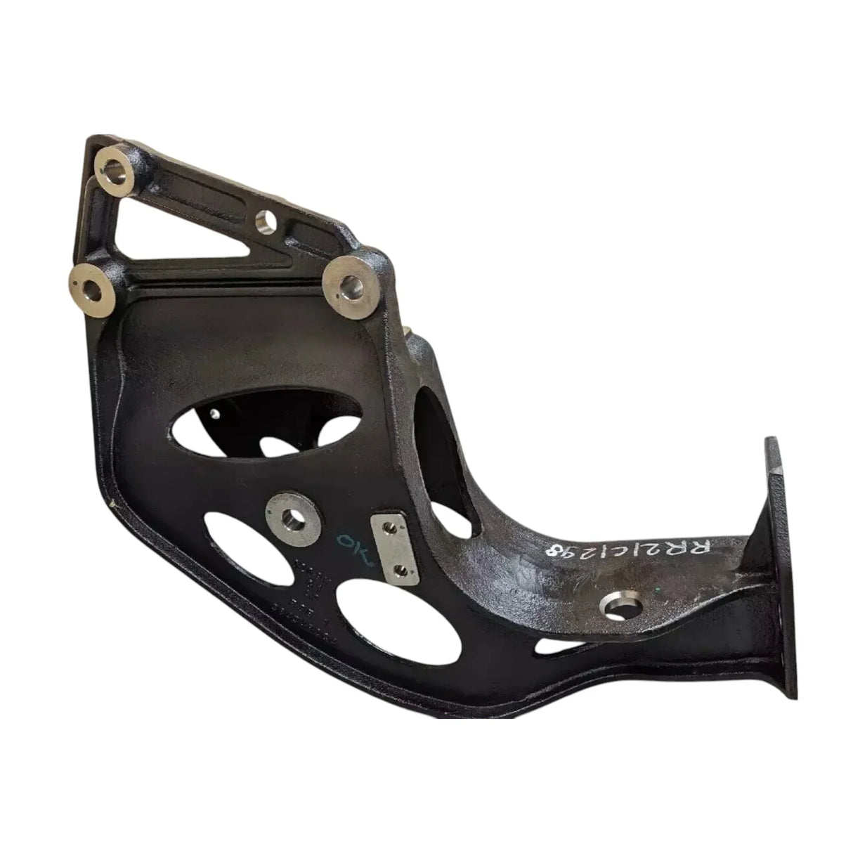 3704941C5 Genuine International Right Side Support Bracket - Truck To Trailer