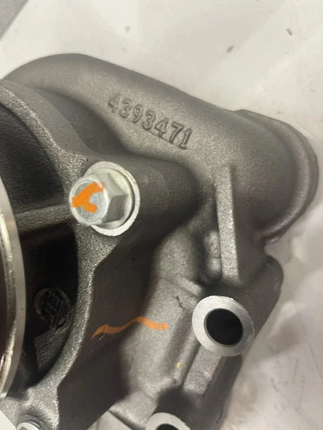 5719774 Genuine Cummins Water Pump - Truck To Trailer