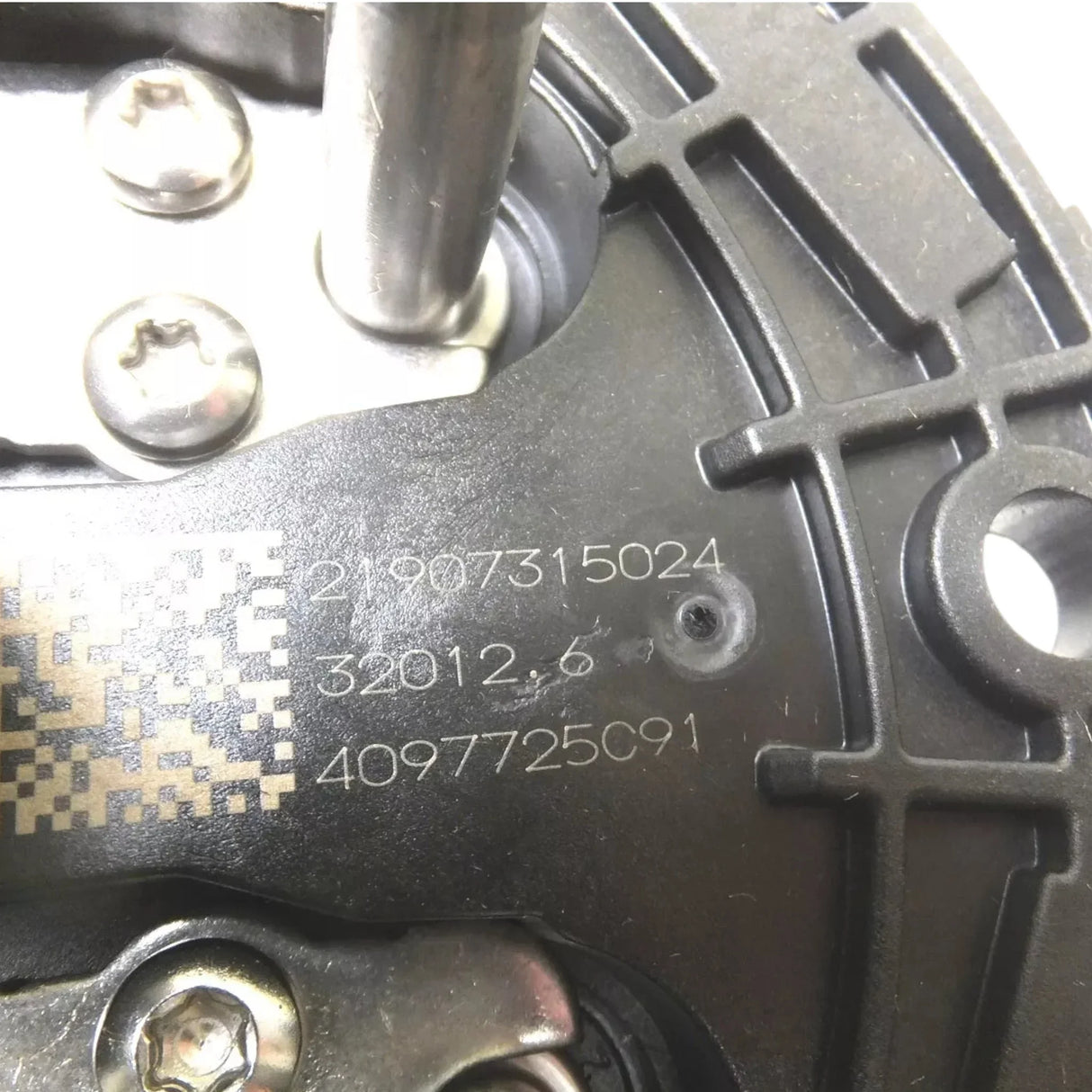 2518081C92 International 15 Gallon DEF Sensor 2017 Emission - Truck To Trailer