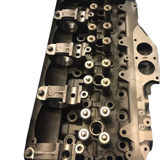 R23533700 Detroit Diesel Engine Cylinder Head - Truck To Trailer