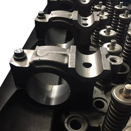 R23533700 Detroit Diesel Engine Cylinder Head - Truck To Trailer