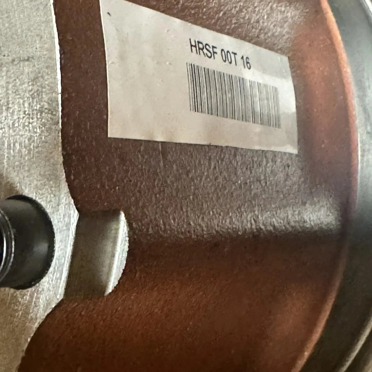 HRSF 00T 16 Genuine Meritor Hub And Stud Assembly - Truck To Trailer