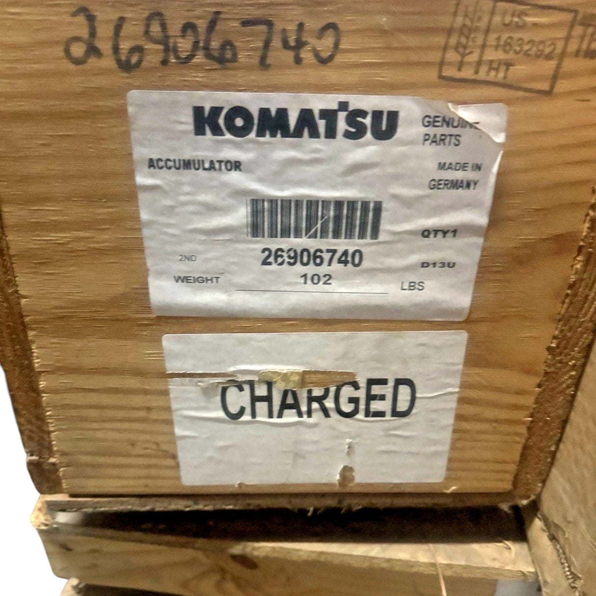 26906740 Genuine Komatsu Accumulator