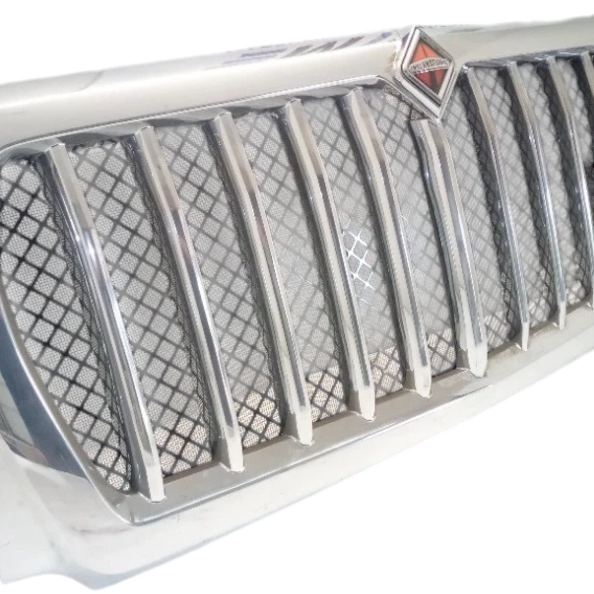 4086286C94 International Grille Chrom