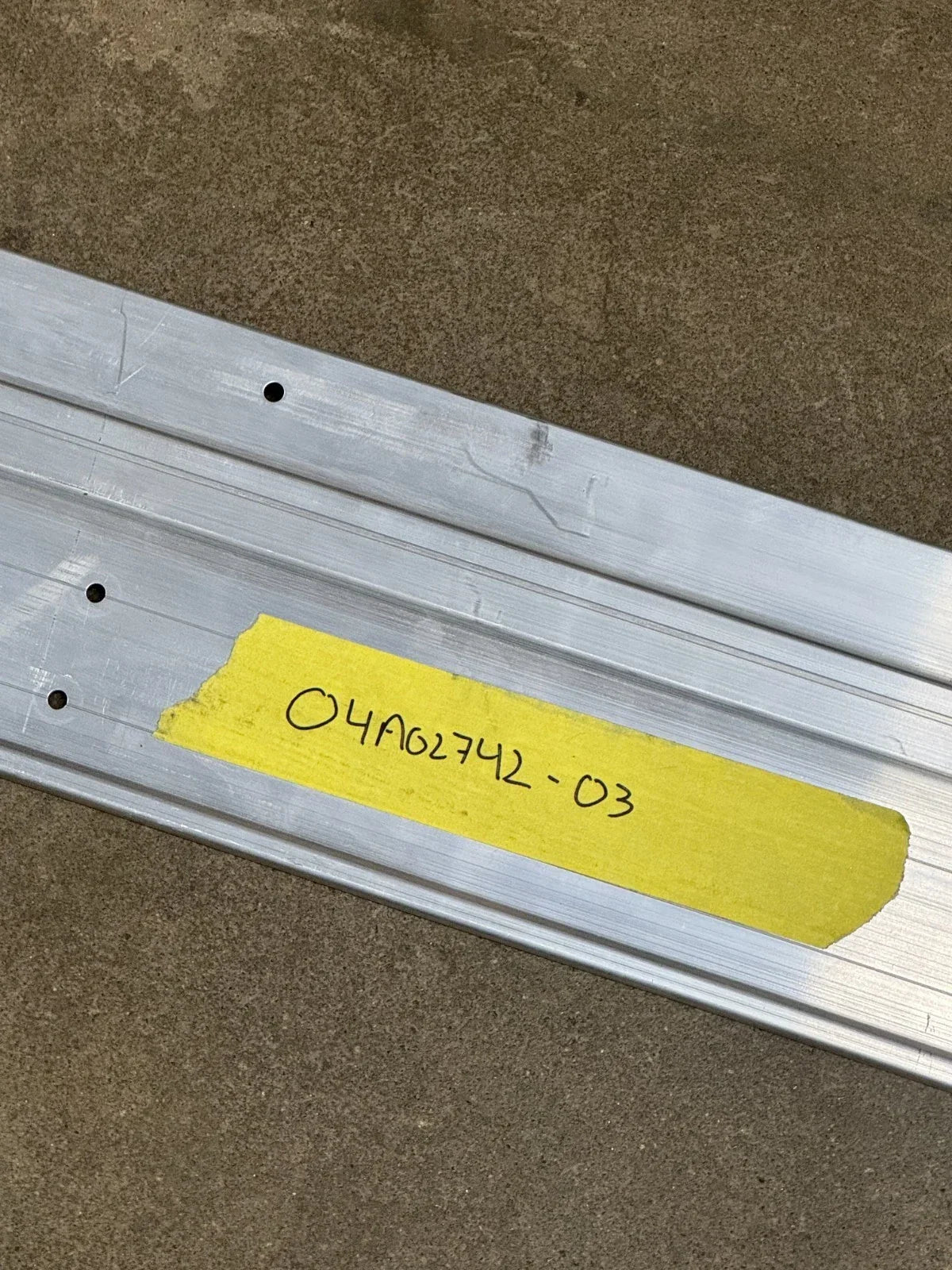 04A02742-03 Supreme Body Front Bottom Nose IA-011183,87.25 - Truck To Trailer