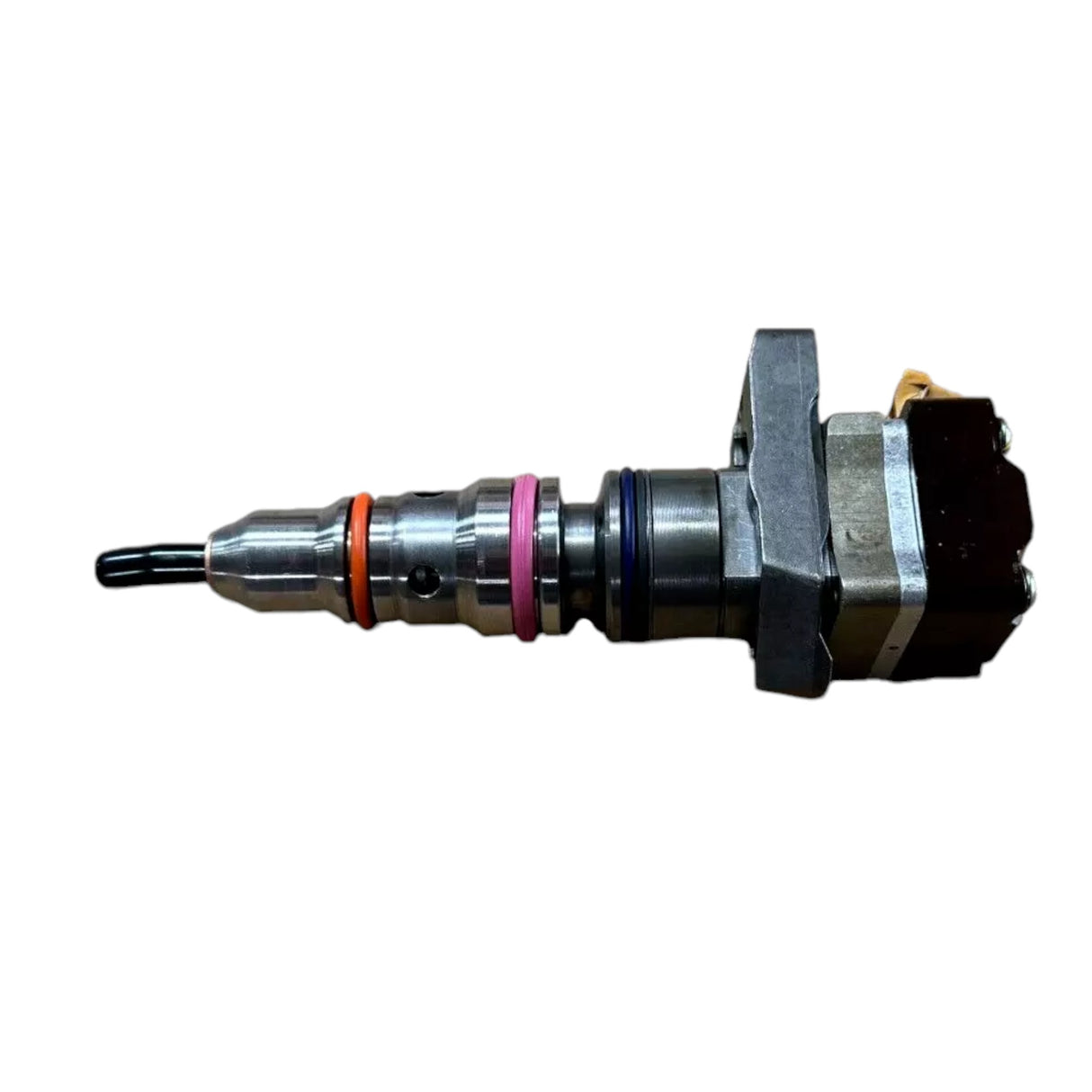 1831551C1 Genuine International Fuel Injector