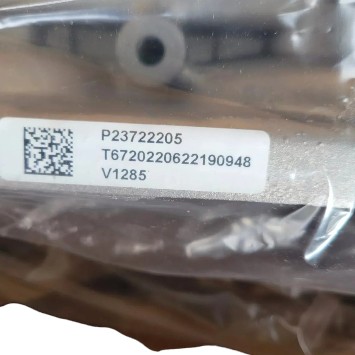 23722205 Genuine Volvo Oil Filter Housing - Truck To Trailer