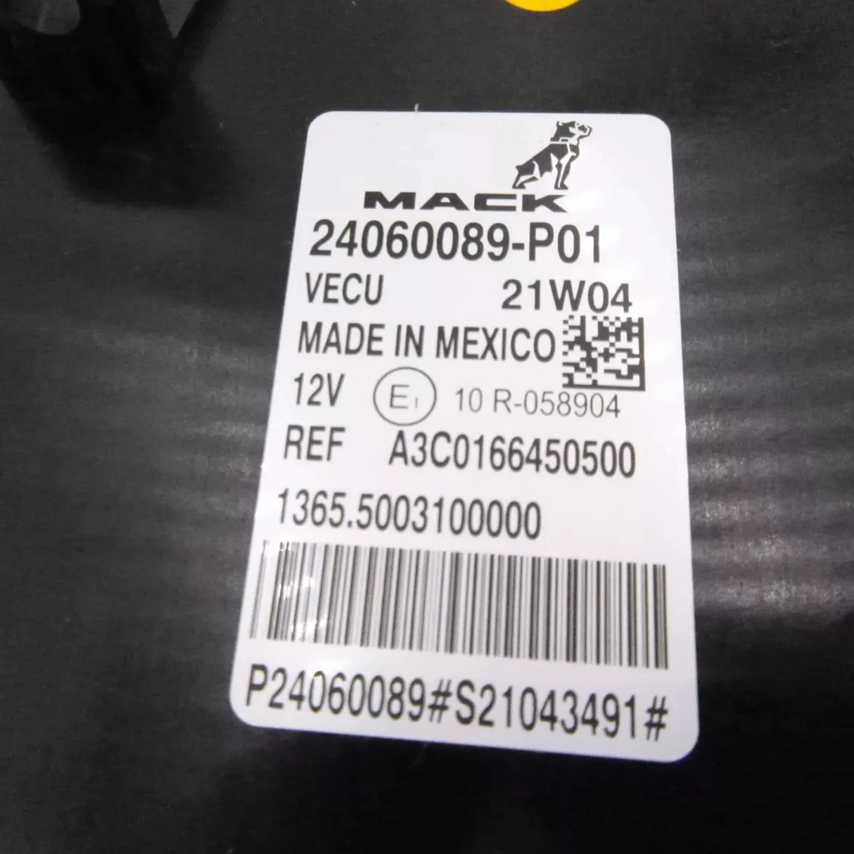 24060089 Genuine Mack Control Unit - Truck To Trailer