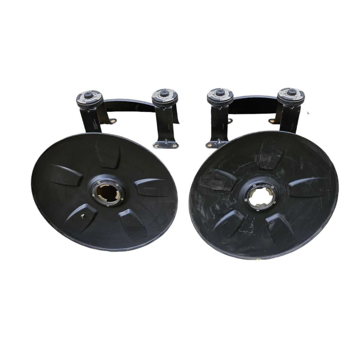 A22-74255-039 Genuine Freightliner Standart Wheel Cover Kit