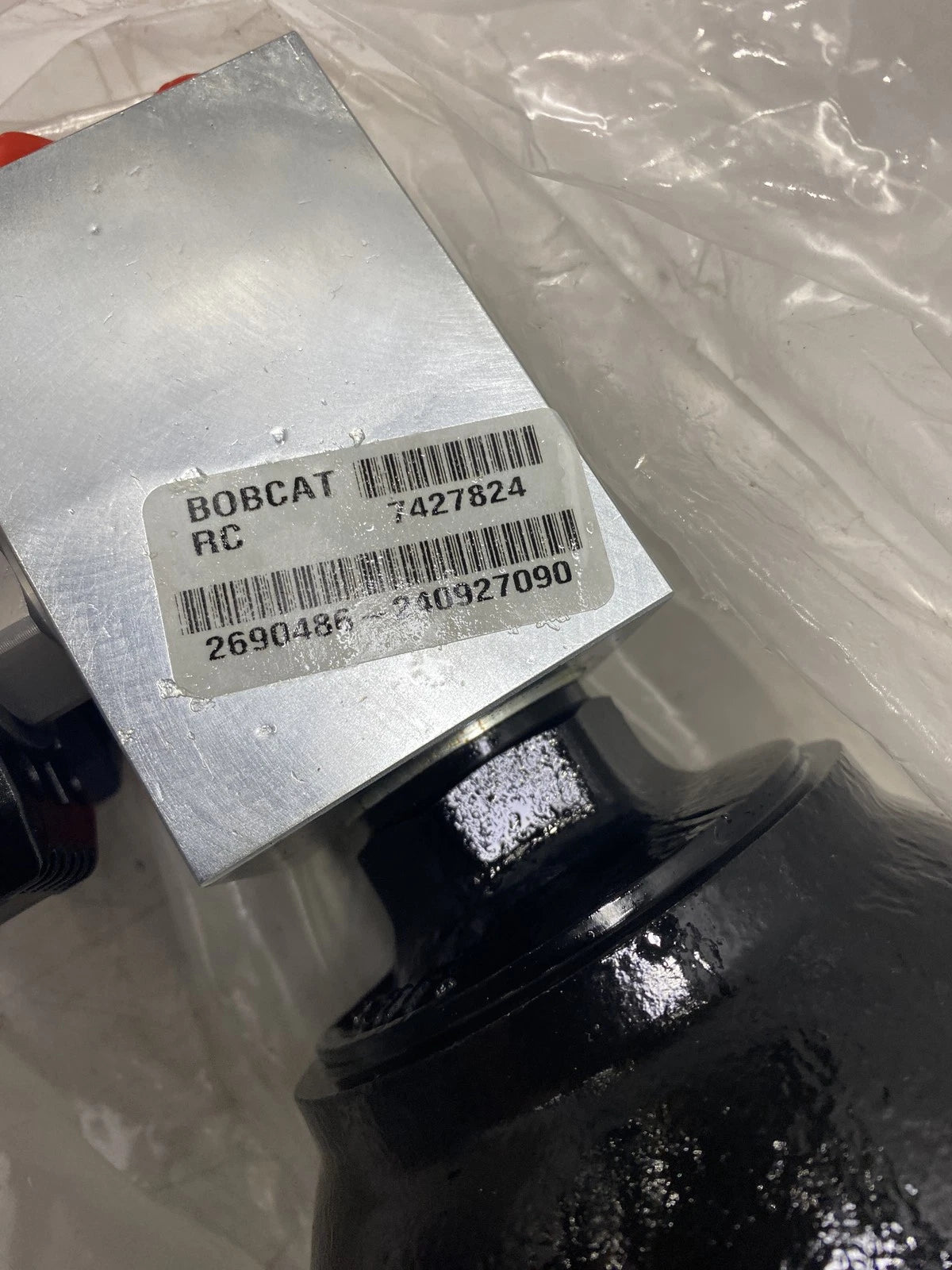 7427824 Bobcat Accumulator Assembly