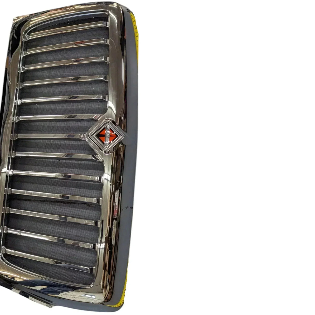 3933938C91 International Chrome Grille - Truck To Trailer