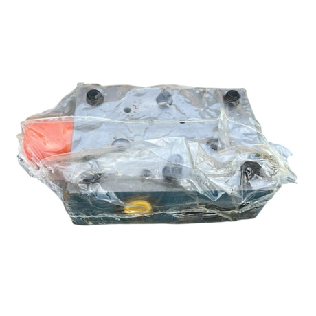 85819088 Genuine CNH Manifold Block