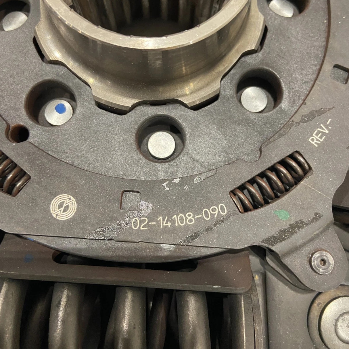 02-14108-090 Genuine Freightliner Clutch Disc