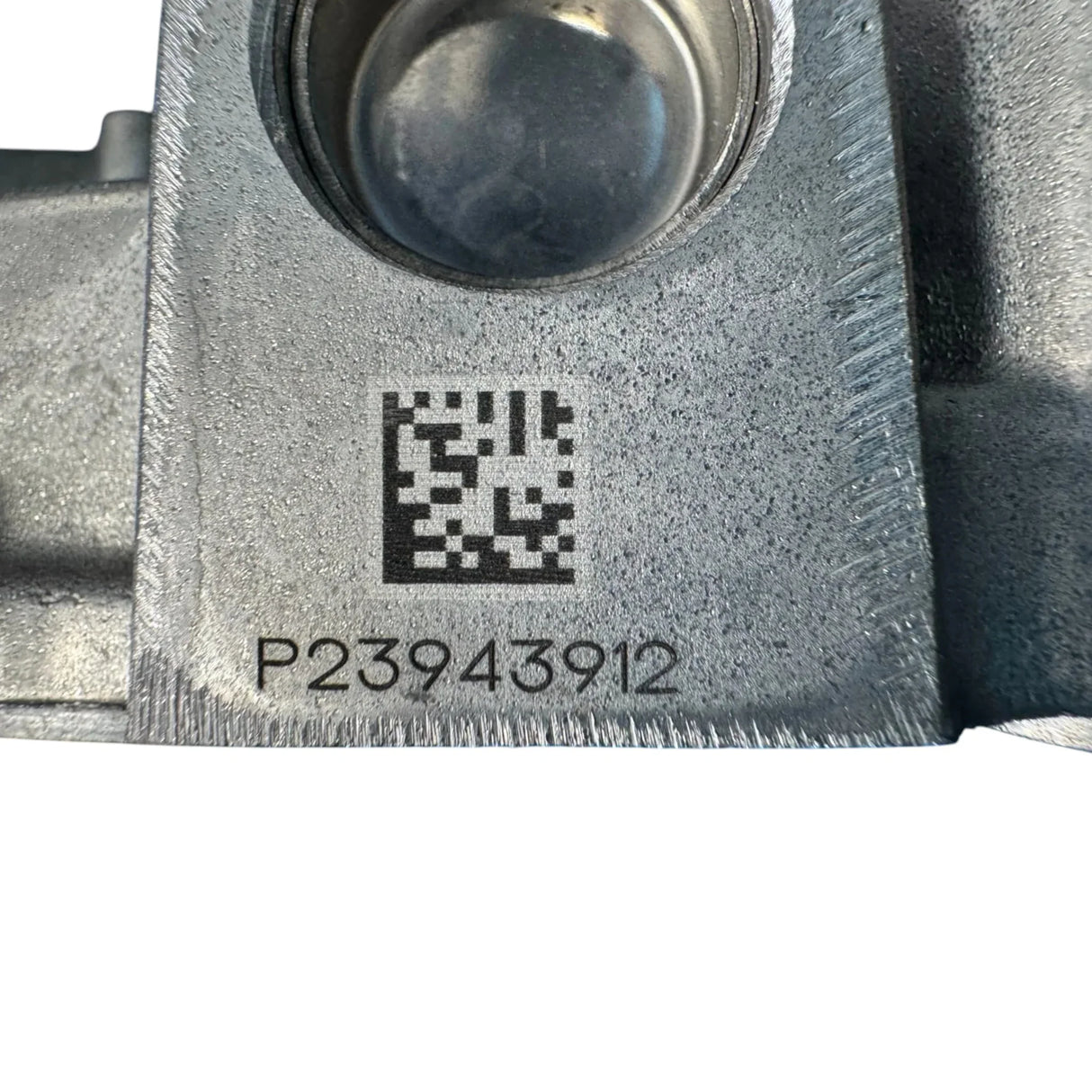 85116652 Genuine Volvo Water Pump Kit - Truck To Trailer