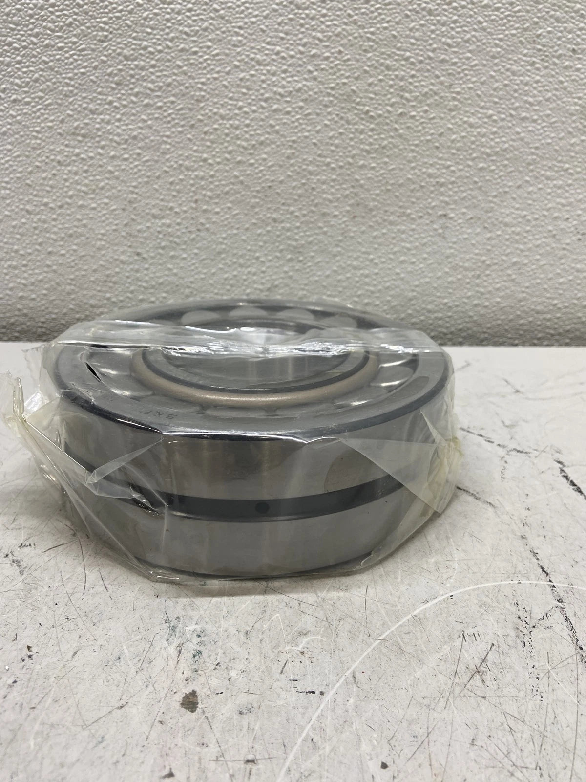 22316 EJA/VA405 Genuine SKF Spherical Roller Bearing