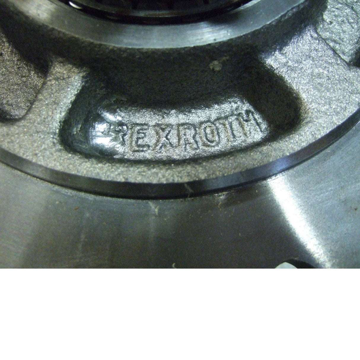 87035343 Genuine CNH Hydraulic Motor