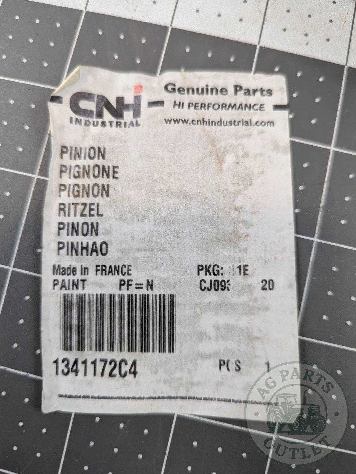 1341172C4 Genuine CNH Gear