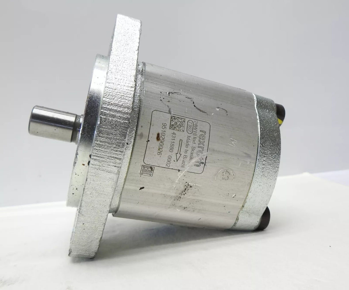 9510290026 Rexroth Hydraulic Gear Pump AZPF-12-016RQR12MB-S0040