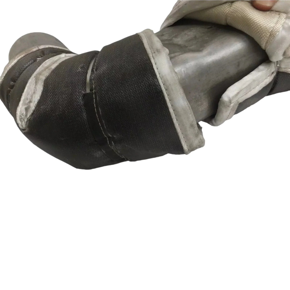 22183805 Mack Truck Exhaust Pipe - Truck To Trailer
