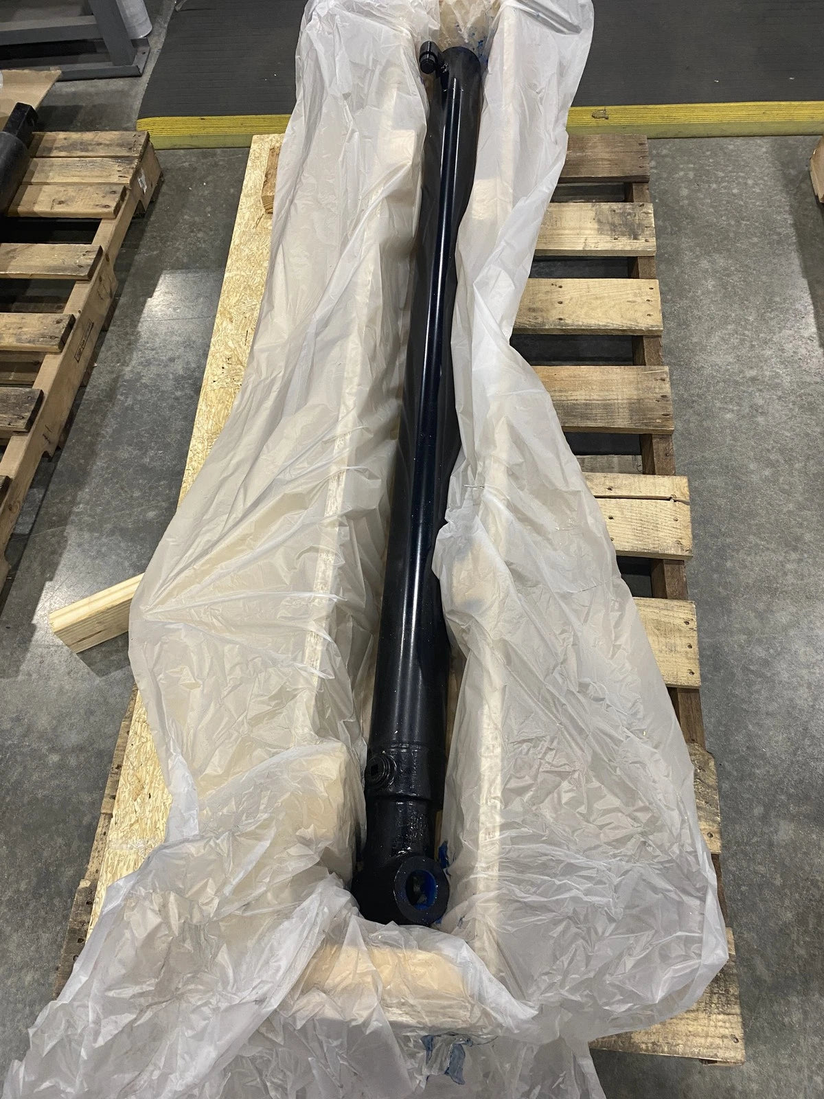 617-0888 Genuine CAT Stroke Telescoping Stick Cylinder