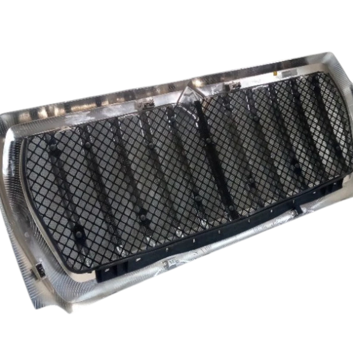 4086286C94 International Grille Chrom