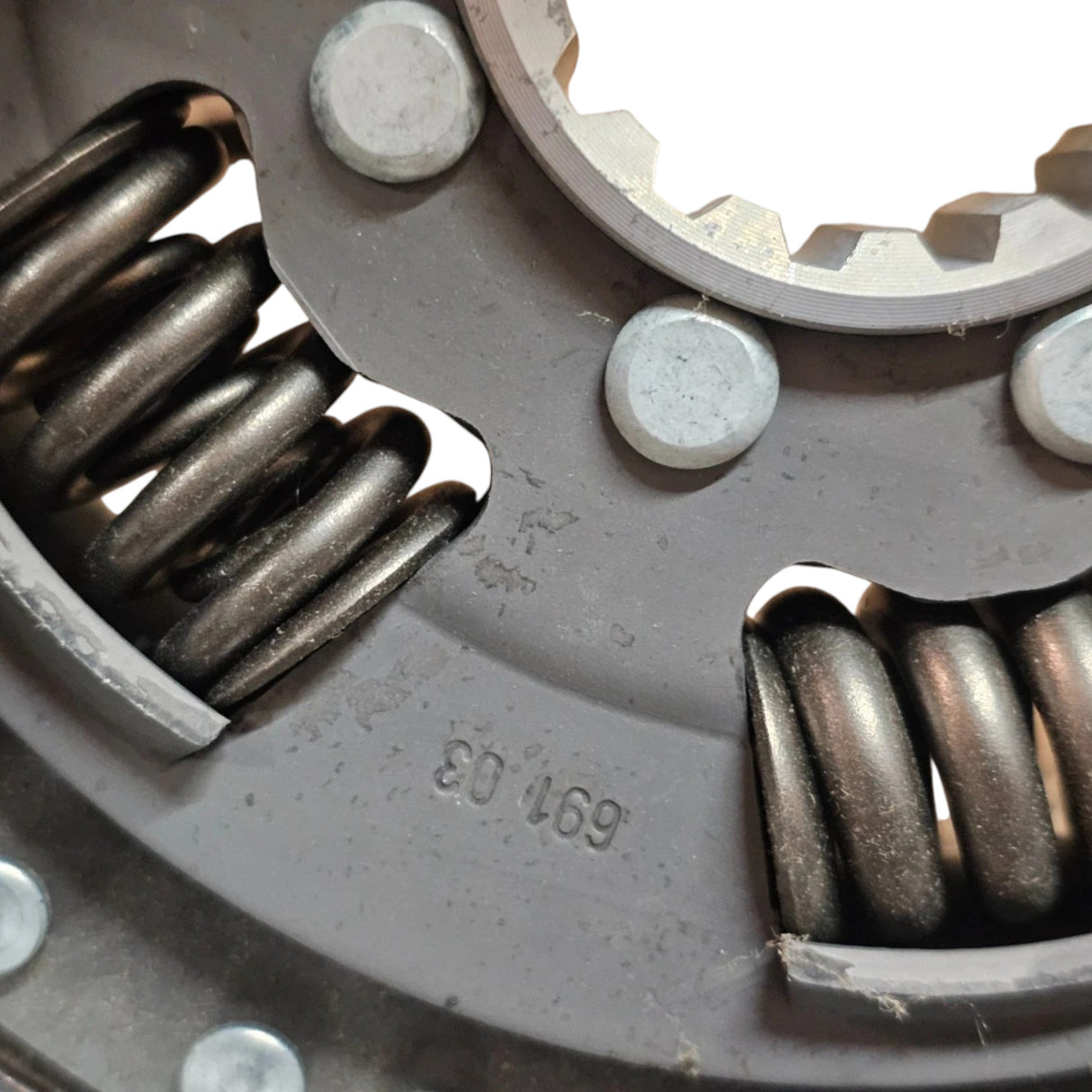 47618909 CNH Clutch Cover Assembly