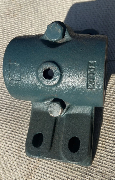 230062 Genuine Dodge Pillow Block Plain Sleeve Bearing