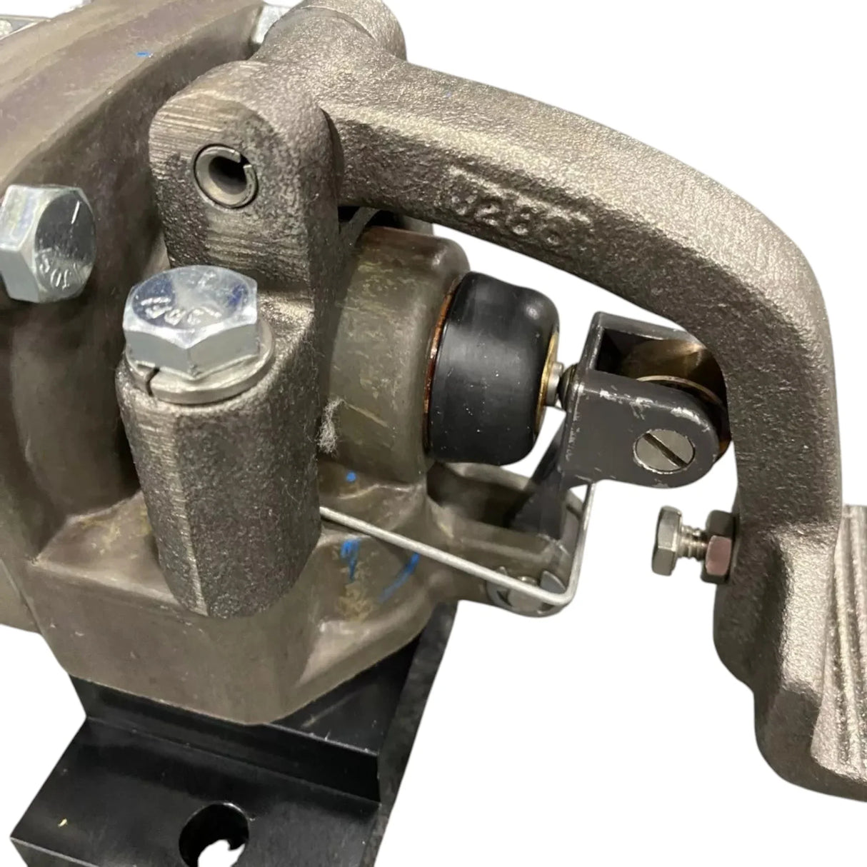 R431003065 Genuine Aventics Control Air Valve - Truck To Trailer