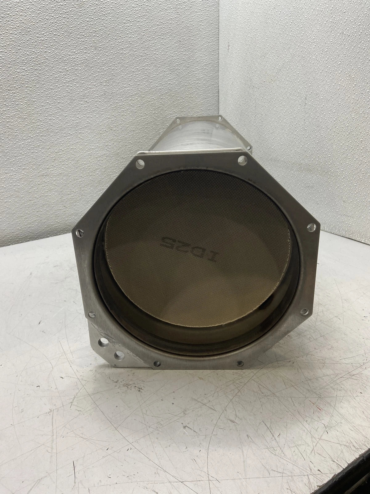 8981361832 Genuine Isuzu Catalyst ASM