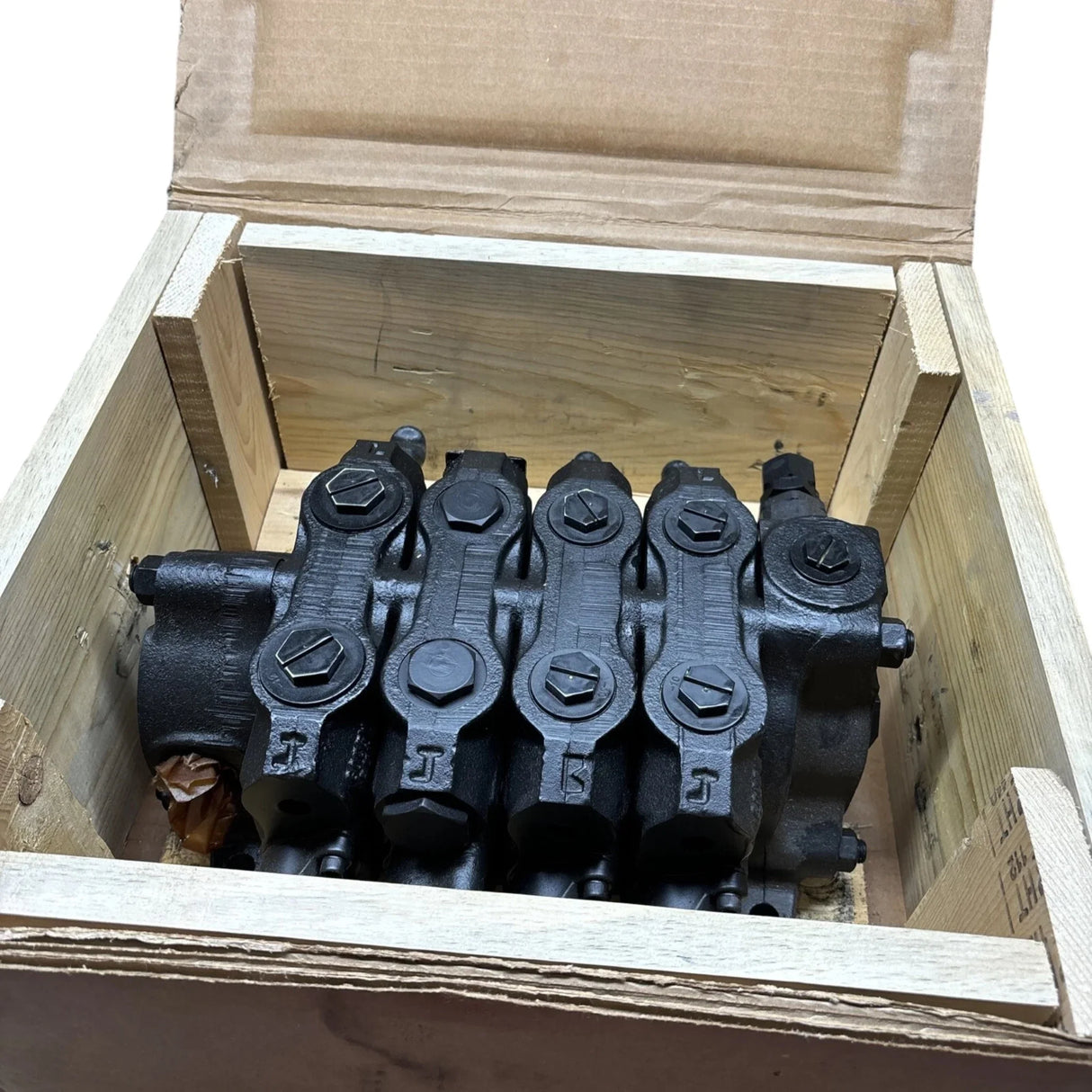 1385612 Hyster Hydraulic Control Valve - Truck To Trailer