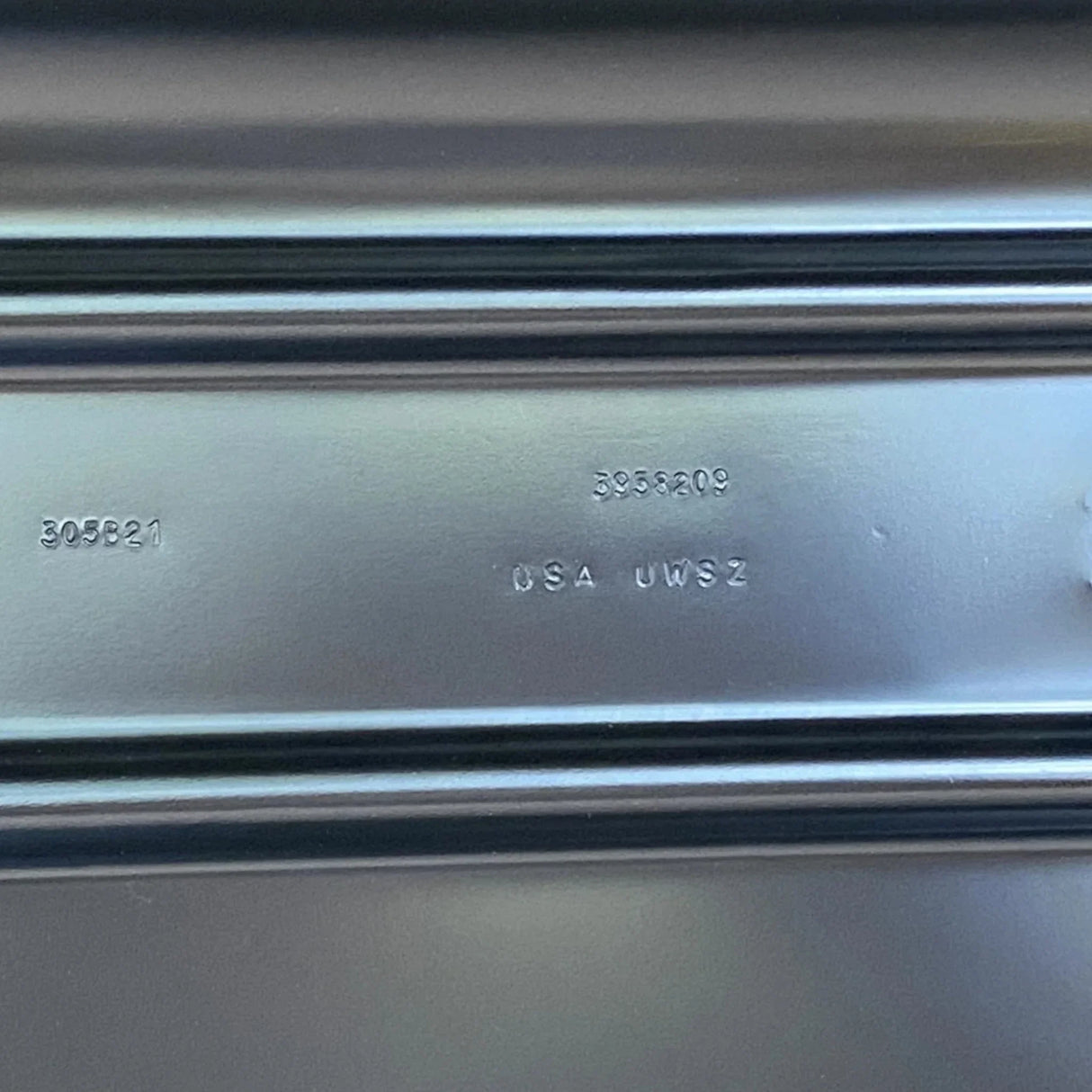 3958209RX Genuine Cummins Oil Pan - Truck To Trailer