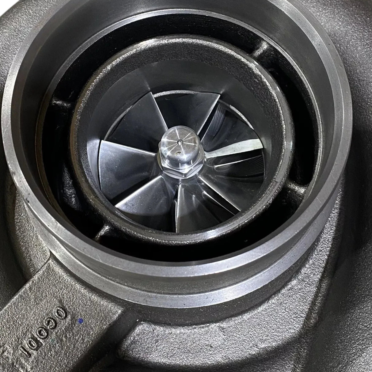 446-3318 Genuine CAT Turbocharger - Truck To Trailer