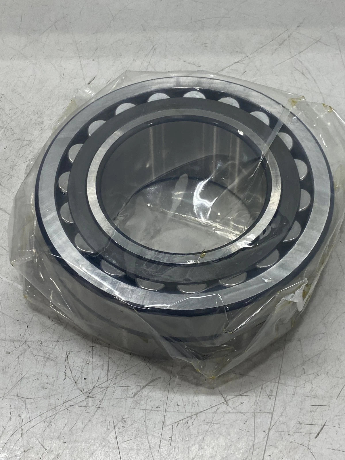 23224 CC/W33 Genuine SKF Spherical Roller Bearing