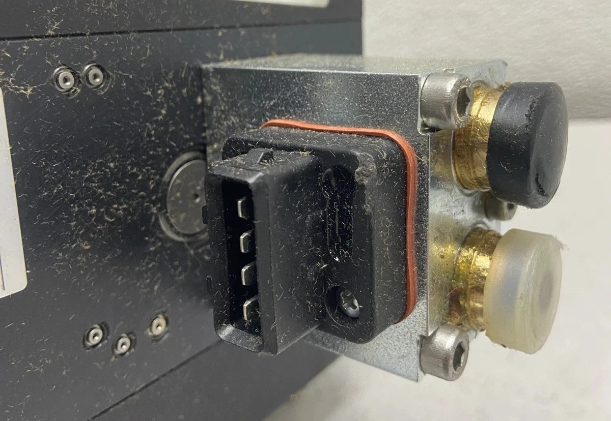 3222357033 Epiroc Direction Valve