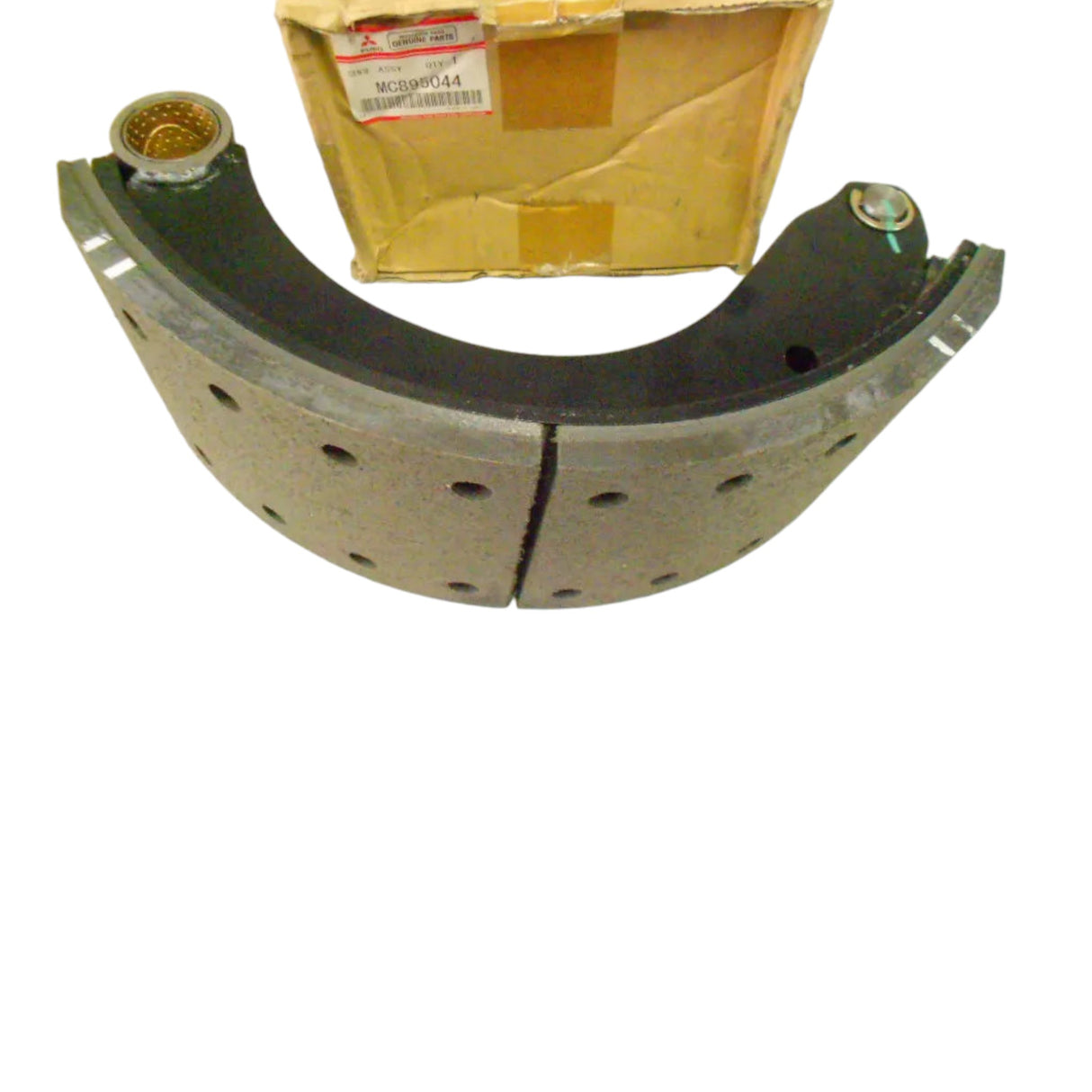 MC895044 Mitsubishi Fuso Brake Shoe