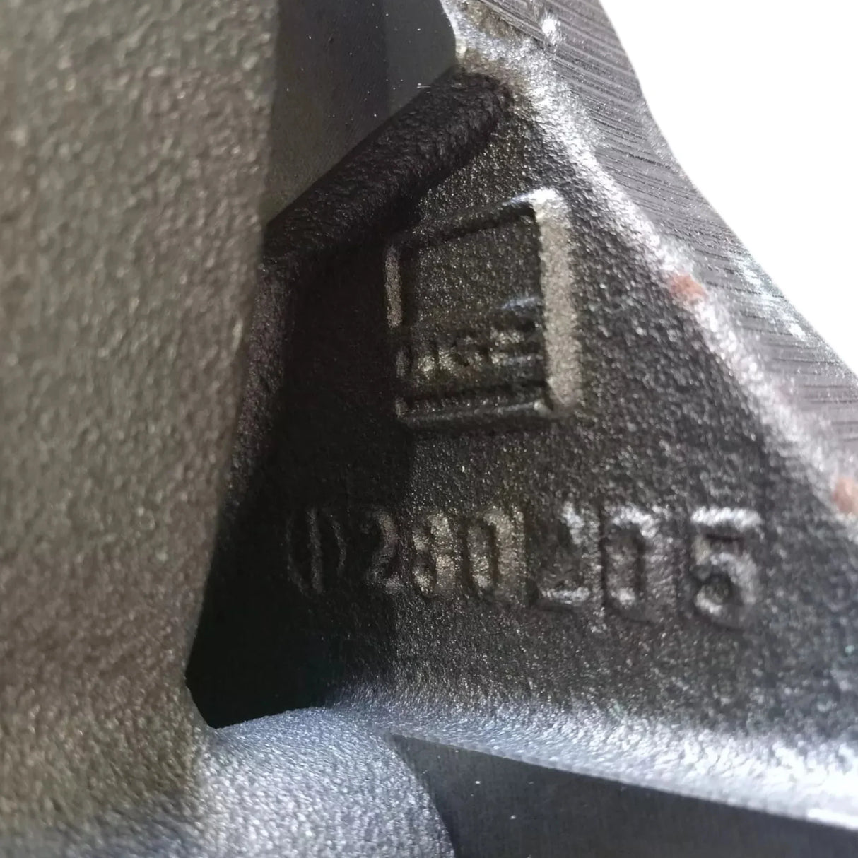 E23565001 Detroit Diesel Water Pump Kit - Truck To Trailer