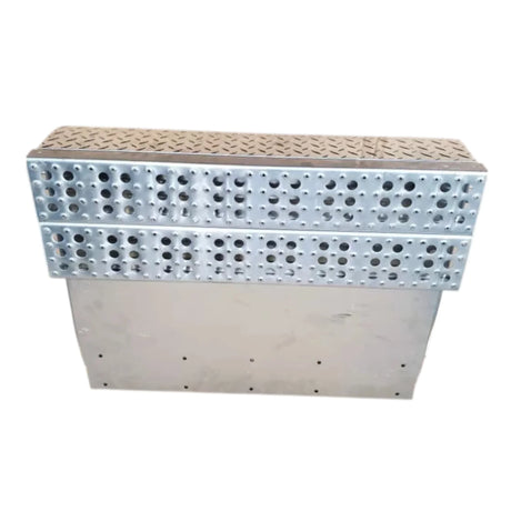 A06-17696-000 Freightliner Battery Box Cover - Truck To Trailer