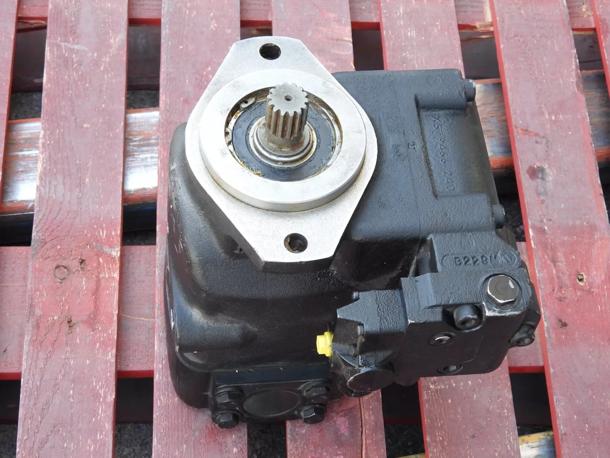 9015068638 Volvo Hydraulic Pump